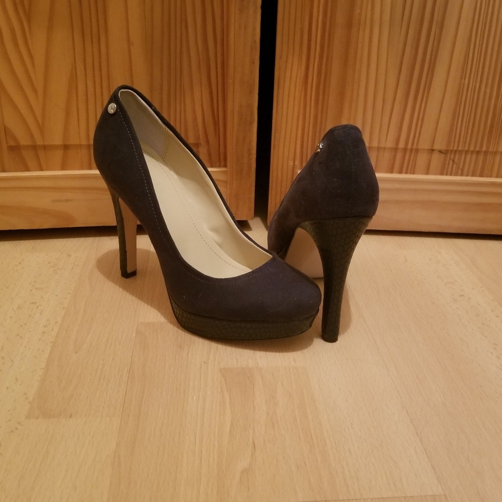 Calvin Klein Navy Pumps